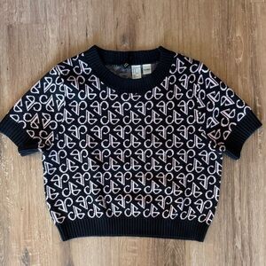 NWOT H&M Monogramed Crop Sweater